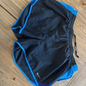Nike Black and Blue Athletic Shorts Quick-Dry Design